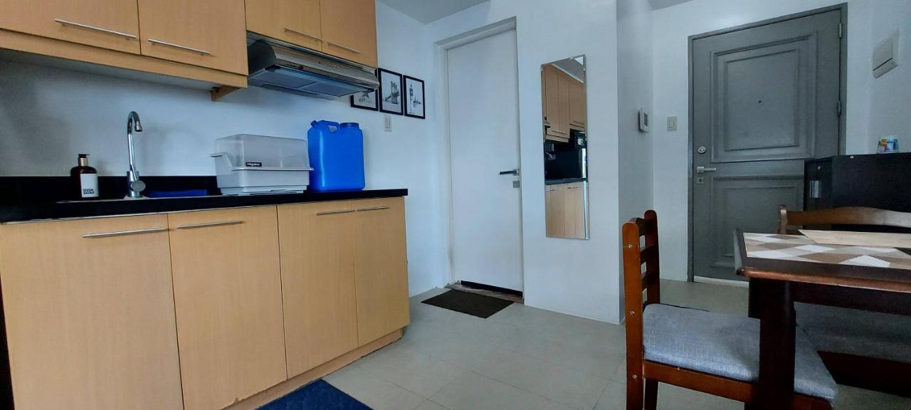Spacious Studios Mandaluyong Exterior foto
