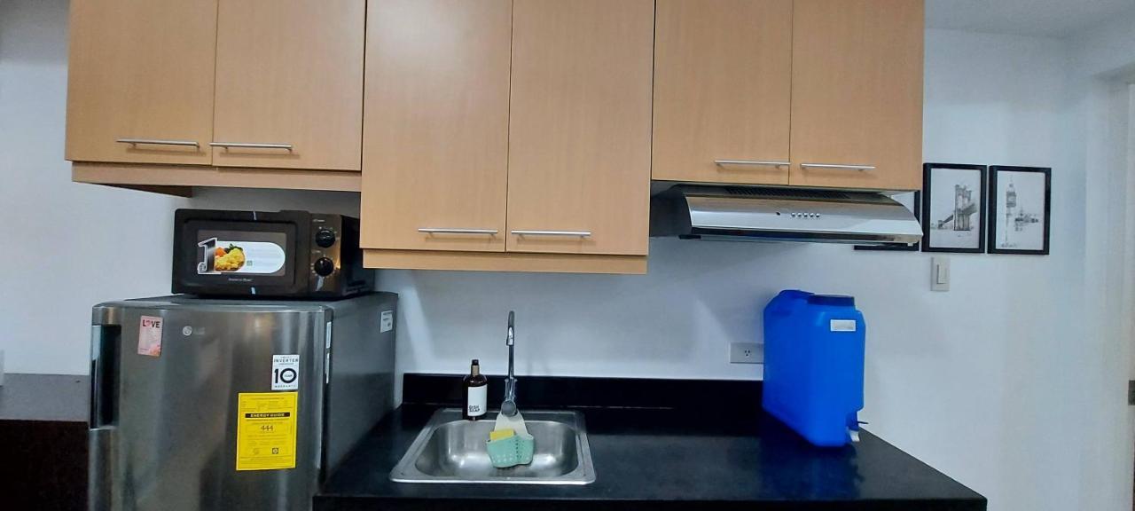Spacious Studios Mandaluyong Exterior foto