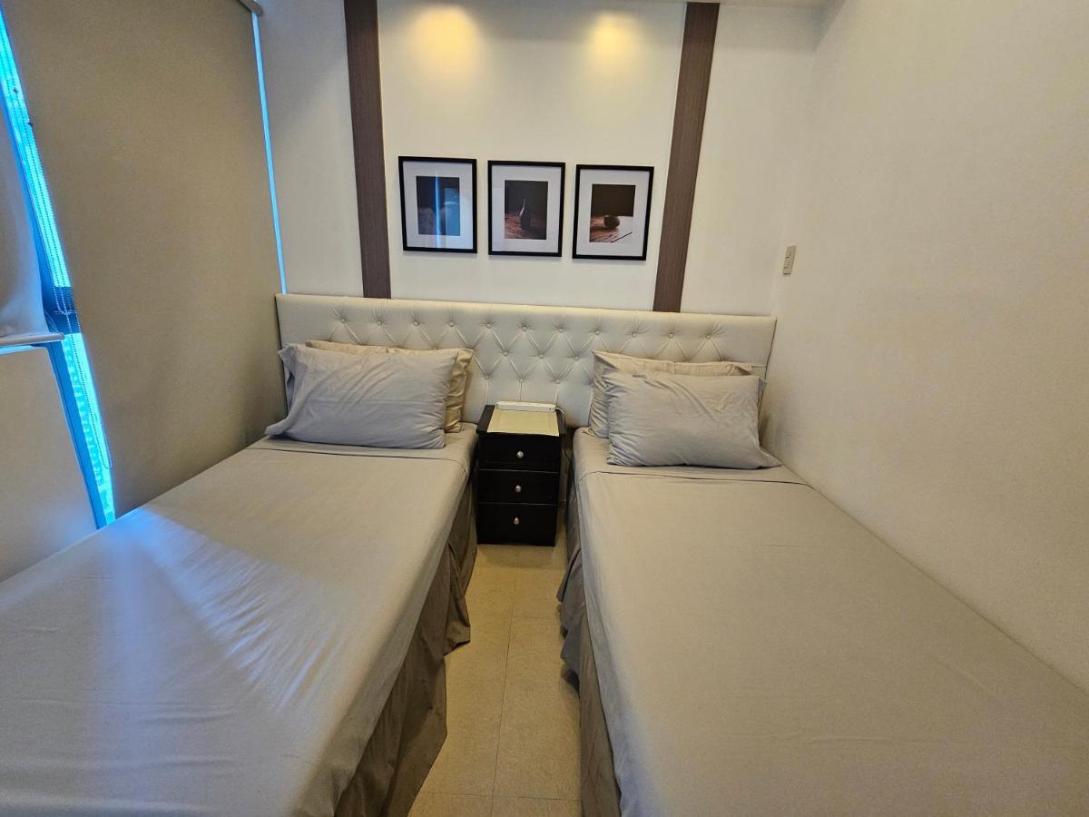 Spacious Studios Mandaluyong Exterior foto