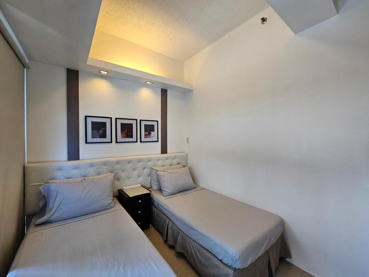 Spacious Studios Mandaluyong Exterior foto